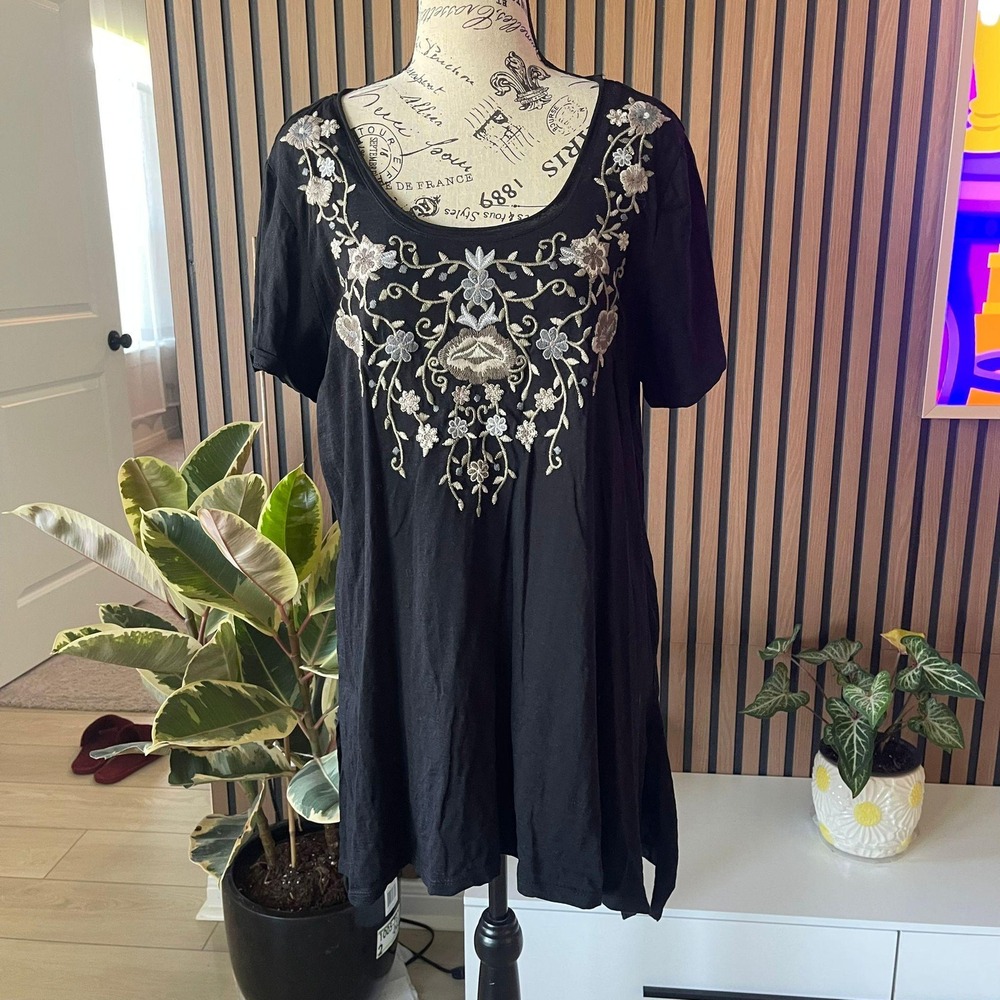 Terre Bleue Black Embroidered Tunic Dress Short Sleeve Size‎ L